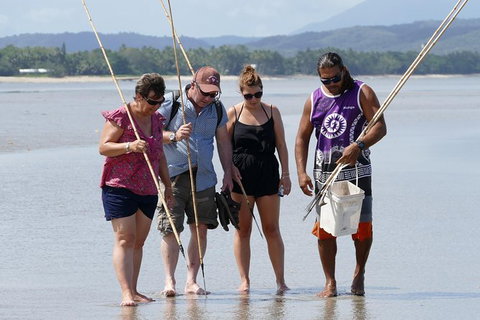 Aboriginal Cultural Daintree Rainforest Tour From Cairns Or Port Douglas - Mackay Tourism 0