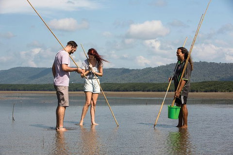 Aboriginal Cultural Daintree Rainforest Tour From Cairns Or Port Douglas - Mackay Tourism 6