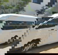 Airport Transfer to or fm Palm Cove accommodation for up to 13 people 7am-10pm - Mackay Tourism