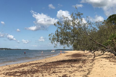 Escape To Coochiemudlo Island: An Audio Tour Of This Perfect Island Getaway - Mackay Tourism 4