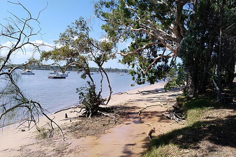 Private Full-Day Guided Tour: Russell Lamb Macleay And Karragarra Islands - Mackay Tourism 11