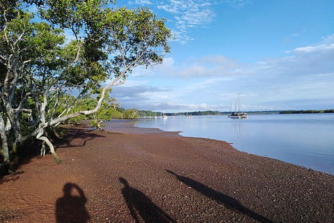 Private Full-Day Guided Tour: Russell Lamb Macleay And Karragarra Islands - Mackay Tourism 12