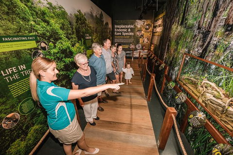 Cairns Aquarium Tour By Twilight With Drink And Appetiser - Mackay Tourism 3