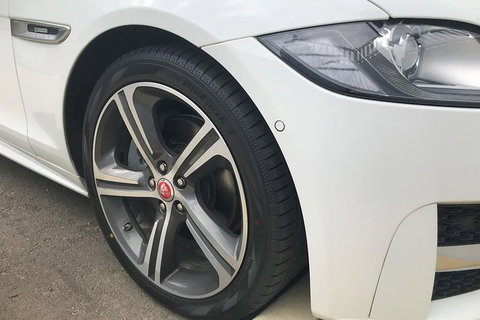 Luxury Jaguar Barossa Valley Half Day Private Tour For 2 - Mackay Tourism 4