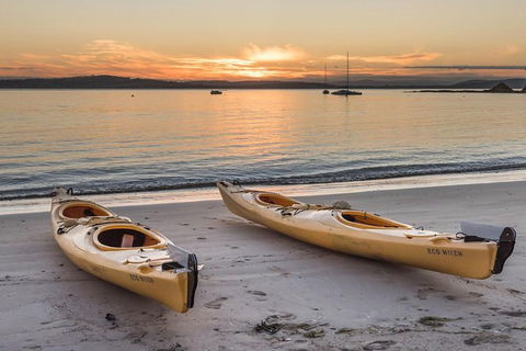 Hobart\'s Cliffs, Caves And Beaches Kayak Tour - Mackay Tourism 5
