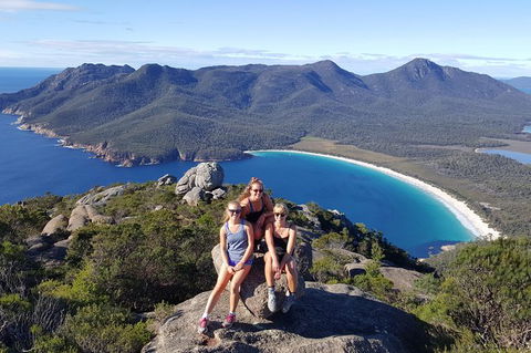 2-Day Tas East Coast Escape Tour Including Bay Of Fires, Wineglass Bay & Devils - Mackay Tourism 4