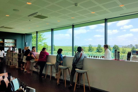 Yarra Valley Cellar Door And Gin Day - Mackay Tourism 10