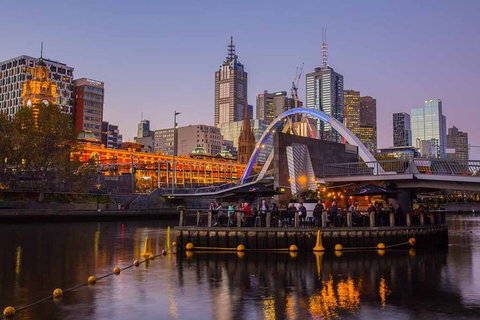 Melbourne Airport Transfers: Melbourne To Melbourne Airport MEL In Luxury Car - Mackay Tourism 6