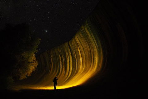 Astro Photography At Wave Rock - Mackay Tourism 8