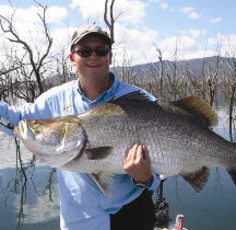 Peter Faust Dam - Mackay Tourism 0