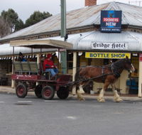 Bathurst Farm Experience - Mackay Tourism