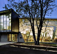 East Melbourne Library - Mackay Tourism