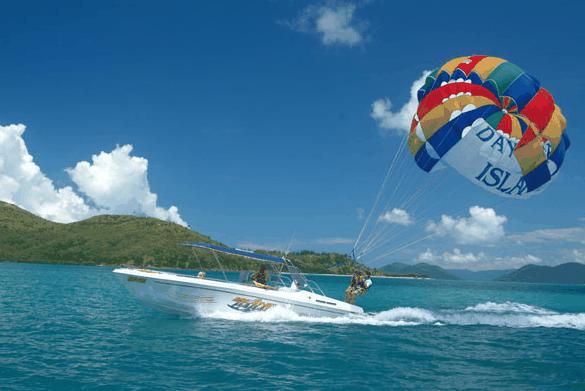 Island Parasail - Mackay Tourism