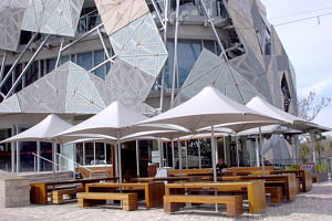 Arintji Cafe + Bar - Mackay Tourism 0