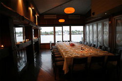 Bretts Wharf - Mackay Tourism 0
