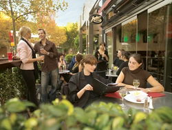 Jacksons On George - Mackay Tourism 0