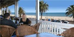 Seacliff Beach Hotel - Mackay Tourism 1