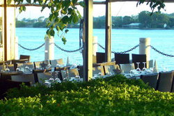 Bretts Wharf - Mackay Tourism 1