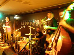 Brannigans Tavern - Mackay Tourism 1