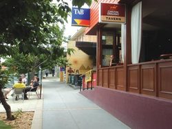 The Bell Tavern - Mackay Tourism 1