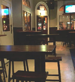 The Swan Hotel - Mackay Tourism 2