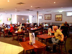 Midway Tavern - Mackay Tourism 2
