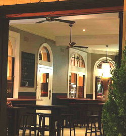 The Swan Hotel - Mackay Tourism 3