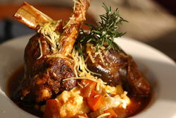 Criterion Tavern - Mackay Tourism 2