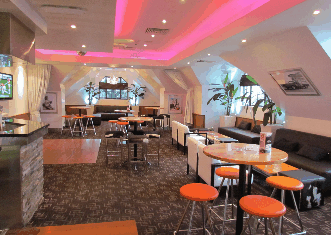 Mermaid Beach Tavern - Mackay Tourism