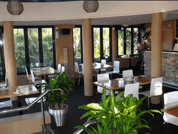 Mermaid Beach Tavern - Mackay Tourism 2