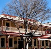 Seven Stars Hotel - Mackay Tourism