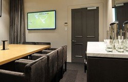 Stirling Hotel - Mackay Tourism 0