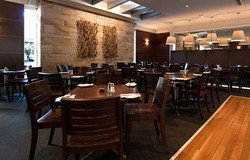 Stirling Hotel - Mackay Tourism 2