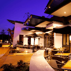 Burleigh Heads Hotel - Mackay Tourism 2