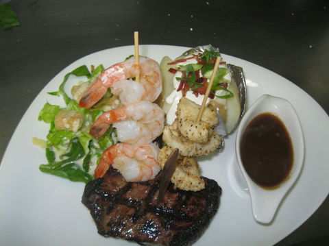 Cleveland Tavern - Mackay Tourism 1