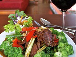 Thai Silom - Mackay Tourism 3