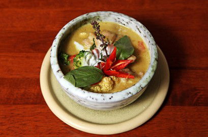 Green Papaya Balinese & Thai Cuisine - Mackay Tourism 1