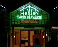 Mt Henry Tavern - Mackay Tourism 0