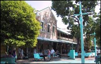 Victoria Hotel - Mackay Tourism 0