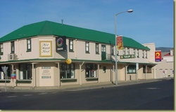 New Norfolk Hotel - Mackay Tourism 0