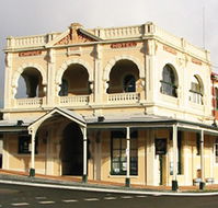 Empire Hotel - Mackay Tourism