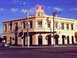 Barkers Wine Bar - Mackay Tourism 0