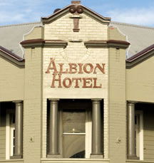 Albion Hotel - Mackay Tourism 1