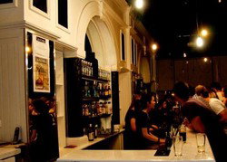 The Causeway Bar - Mackay Tourism 1