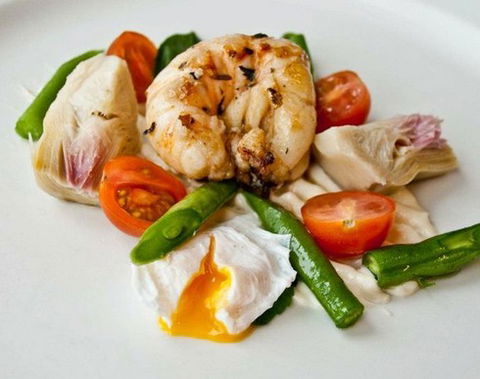 Aqua Linea Restaurant - Mackay Tourism 0