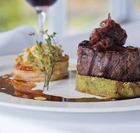 Chris's Beacon Point Restaurant - Mackay Tourism