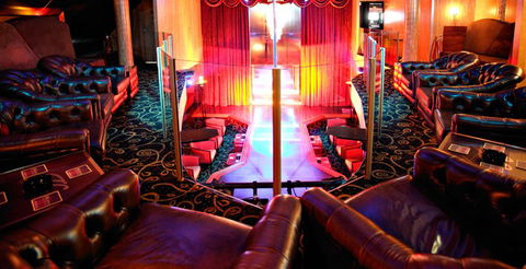 Hollywood Showgirls - Mackay Tourism 4