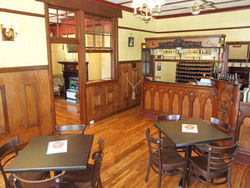 The Altar At Beaufort House - Mackay Tourism 0