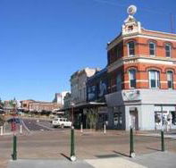 Robin Hood Hotel - Mackay Tourism