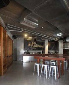 Main Bar - The Oxford Hotel - Mackay Tourism 1